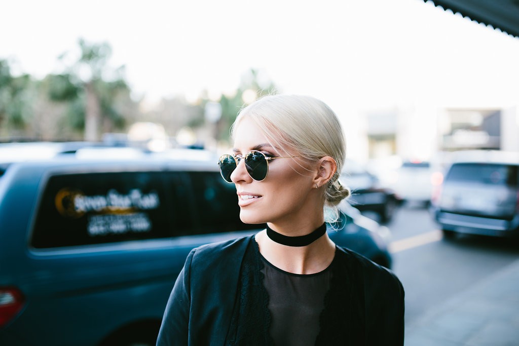 Classic black velvet choker