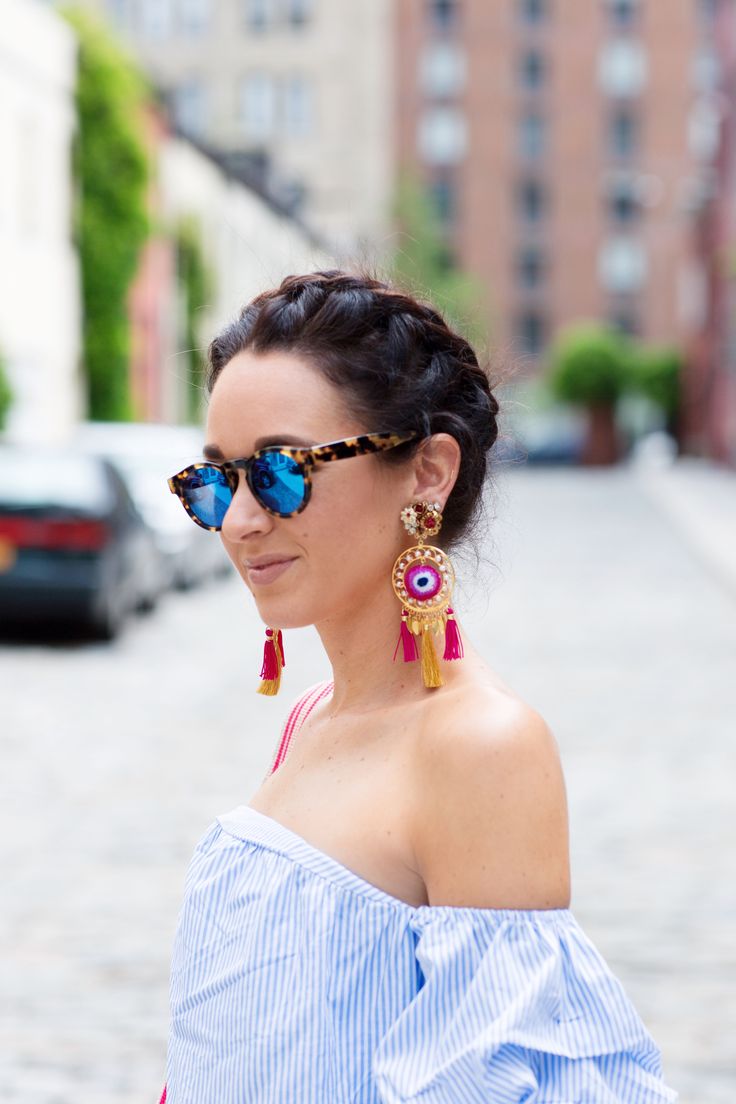 Off-the- should tops, chunky earrings