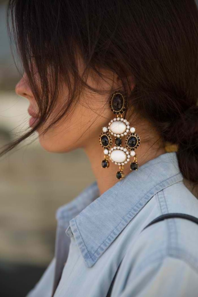 Chandelier earrings