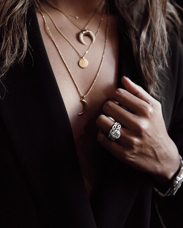 How to Layer Necklaces, Necklace Layering Hacks