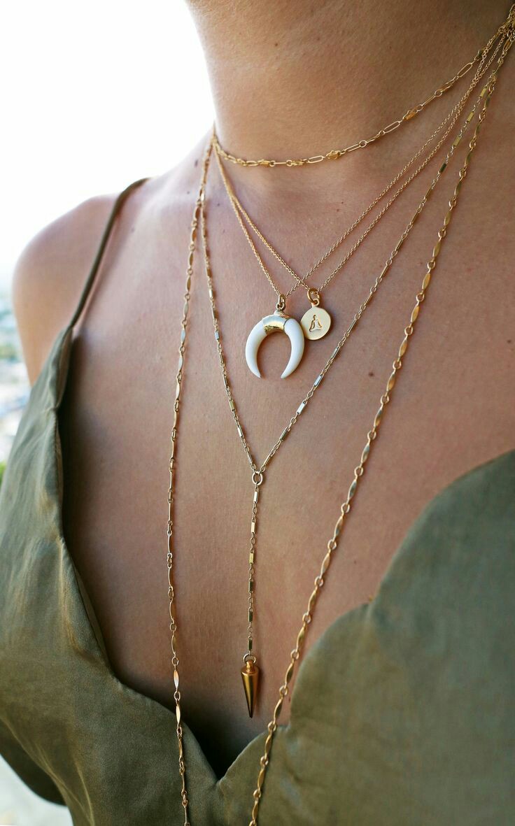 How to Layer Necklaces - Tips for Wearing More Than One Necklace