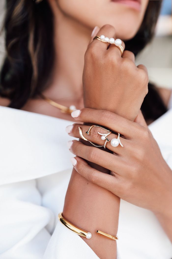 Bracelets with pearls, pearl jewelry